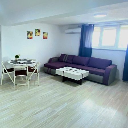 "Near Vega" Apartment Mamaia Eksteriør bilde